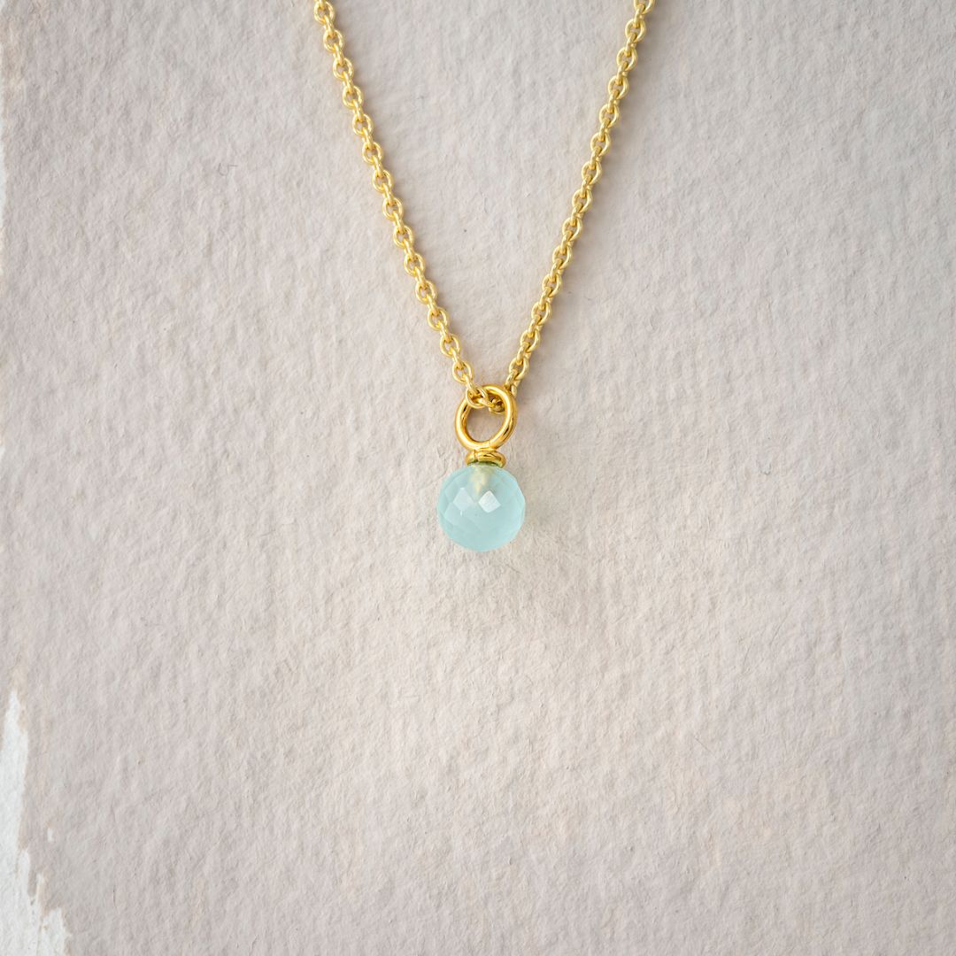 Kettenanhänger Chalcedon aquablau Kugel 6mm mit 42cm Kette Kettenanhänger Chalcedon aquablau Kugel 6mm mit 42cm Kette