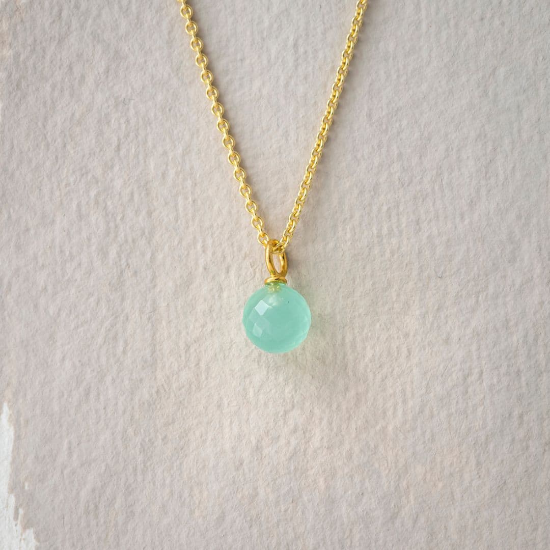 Kettenanhänger Chalcedon apfelgrün Kugel 8mm Kettenanhänger Chalcedon apfelgrün Kugel 8mm