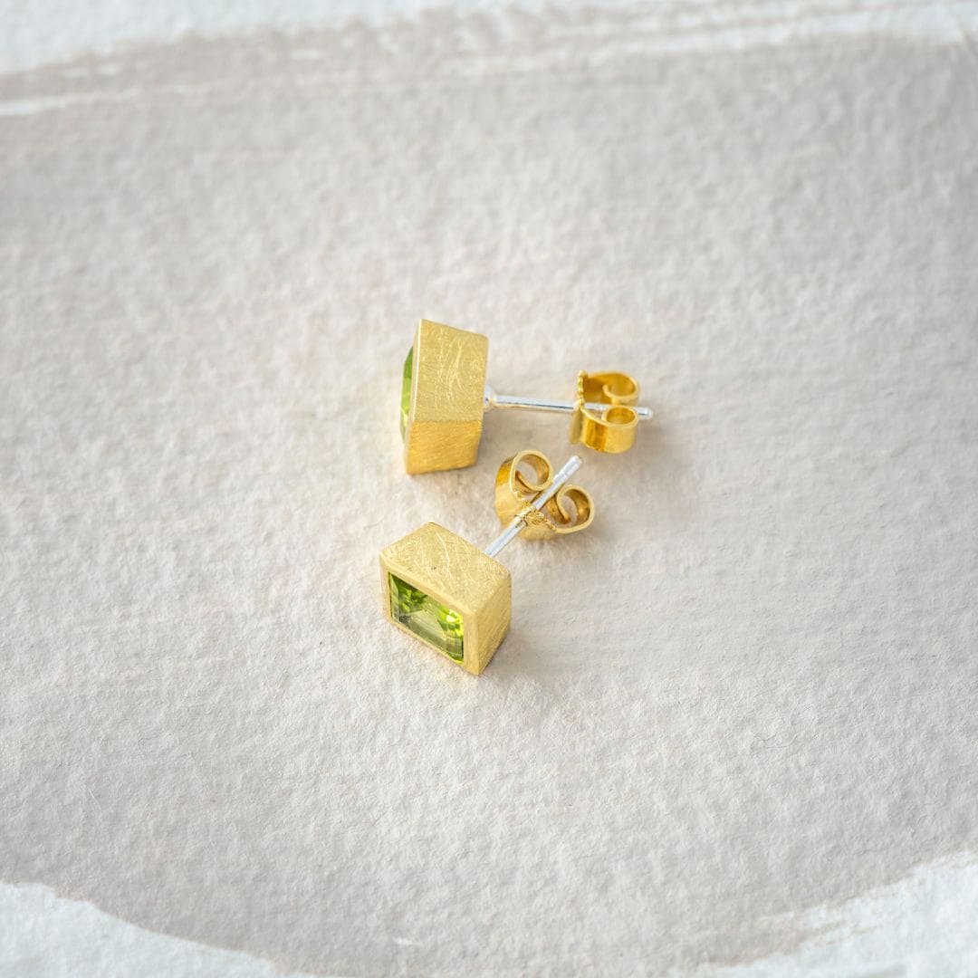 Peridot Stecker quadratisch 9mm