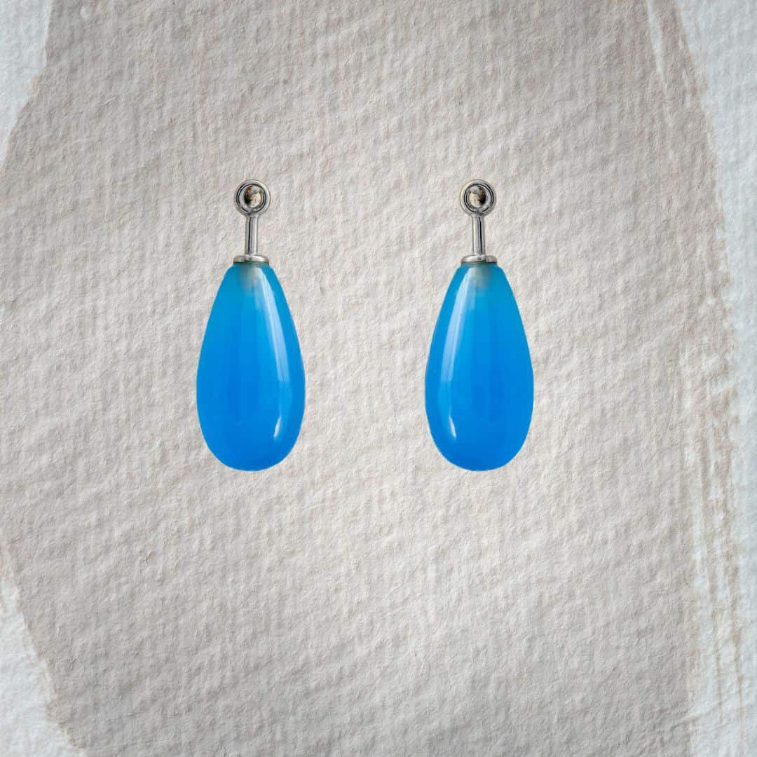 Chalcedon mittelblau Pampel glatt 15x8mm
